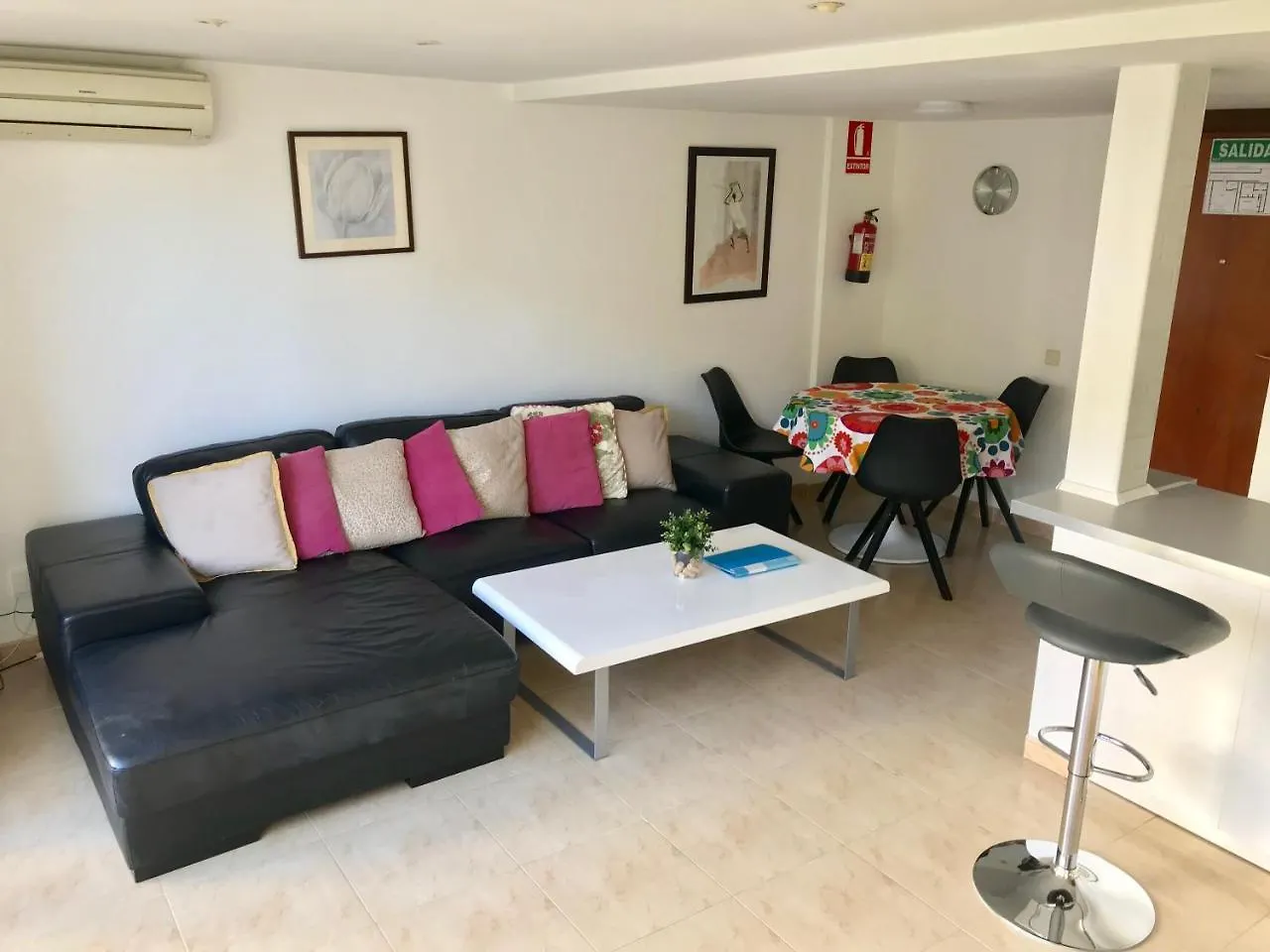 Skol Apartments Marbellac