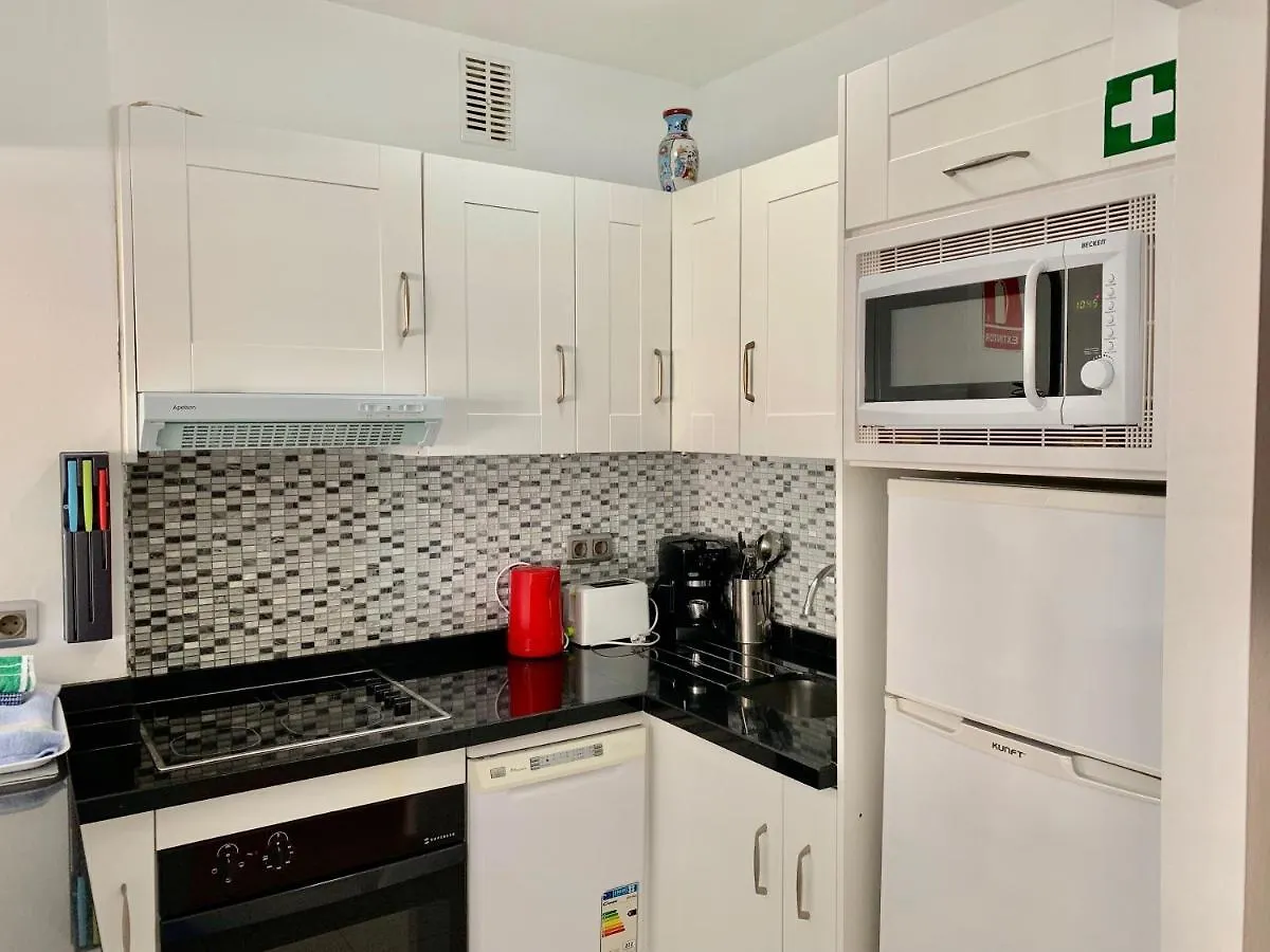 Skol Apartments Marbellac